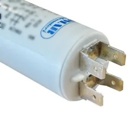 Condensateur 8µF à cosses