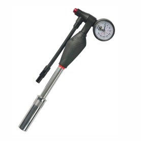 Pompe manuelle vase expansion